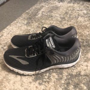 Brooks PureFlow 6